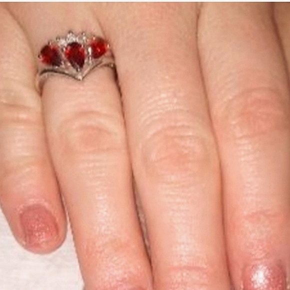 Crown Jewel Red Garnet Fashion Ring - Picture 12 of 13